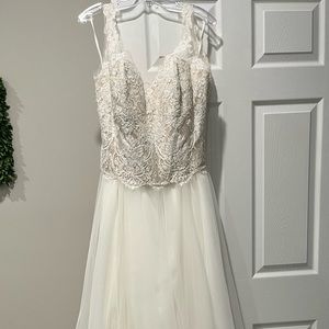 Wedding dress. Two separate pieces.